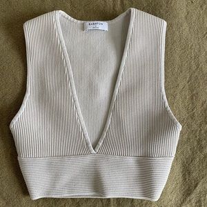 Aritzia (Bavarian brand) Sculpt Tank